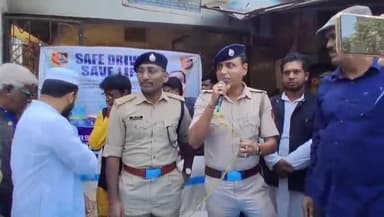 মুর্শিদাবাদ জিয়াগঞ্জ: লালবাগে শিশু দিবসে সেভ ড্রাইভ সেভ লাইফ র্যালি ও বৃক্ষচারা বিতরণে বার্তা— “একটি গাছ, একটি প্রাণ” বিকেল চারটা নাগাদ