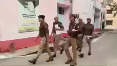 औराई: औराई थाने का एडिशनल एसपी ने किया अर्धवार्षिक निरीक्षण