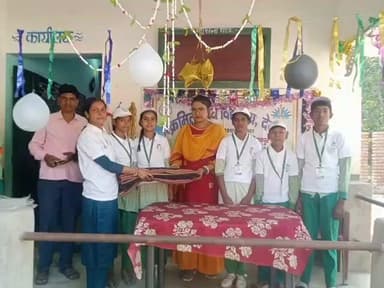 पाकुड़: आयुष विभाग पाकुड़ की पहल से बरमसिया एवं देवपुर विद्यालय के 10 छात्र बने योग मित्र #yoga #mitra #pakur #jharkhand