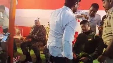 दुर्गावती: मोहनिया बाजार समिति में मतगणना के दौरान बेकाबू भीड़ ने किया पथराव, आधा दर्जन से अधिक पुलिसकर्मी हुए घायल