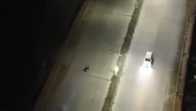 शादी मंच पर दूल्हे को मारा ड्रोन कैमरा ने 2KM तक हमलावर का किया पिछा मची भगदड़।
#शादी #शादीसमारोह #द्रोण #ड्रोन #केनरा ...