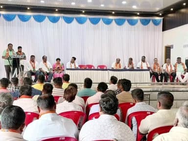 ರಾಣೇಬೆನ್ನೂರು: ಬೂತ್ ಮಟ್ಟದಲ್ಲಿ ಪಕ್ಷವನ್ನ ಮತ್ತಷ್ಟು ಬಲ ಪಡಿಸೋಣ, ನಗರದಲ್ಲಿ ಮಾಜಿ ಶಾಸಕ ಪೂಜಾರ