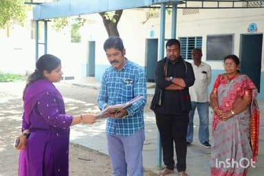 రంగశాయి పేట ప్రభుత్వ పాఠశాలలో స్పూర్తి కార్యాలయంలో, పాల్గొన్న జిల్లా కలెక్టర్. విద్యార్థులు ఇష్టంతో చదవాలని పిలుపు