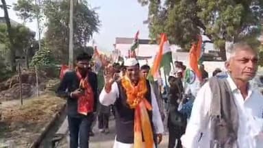 खतौली: खतौली क्षेत्र के गांव चाँदसमंद में सरदार वल्लभ भाई पटेल की 150वीं जयंती पर यूनिटी मार्च, पूर्व मंत्री रहे मौजूद