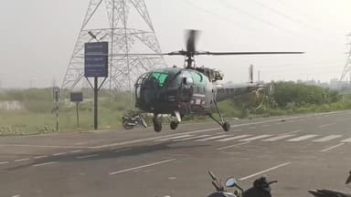 திருப்போரூர்: இயந்திர கோளாறு காரணமாக பயிற்சி விமானம் வெடித்து சிதறியதால் பரபரப்பு