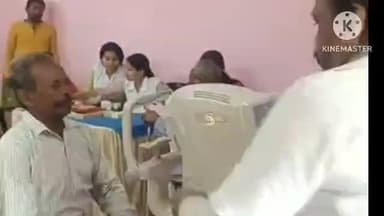 বাঁকুড়া ২: পলাশতলা মহাশ্মশান কমিটির পক্ষ থেকে বিনামূল্যে চক্ষু পরীক্ষা শিবির অনুষ্ঠিত করা হয় যাকে কেন্দ্র করে মানুষের ভিড়