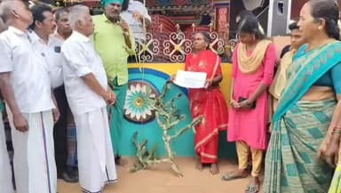 குளத்தூர்: பிசானத்தூரில் உயிரி மனித கழிவு சுத்திகரிப்பு ஆலைக்கு எதிர்ப்பு தெரிவித்து கள்ளிச்செடிக்கு மனு கொடுத்து போராட்டத்தில் ஈடுபட்ட மக்கள்