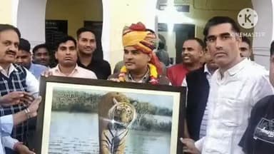 बौली थाना अधिकारी राधारमण गुप्ता को 12 माह से अधिक सेवा के बाद स्थानांतरण पर दी विदाई और किया गया सम्मानित