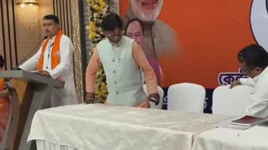 ইংরেজবাজার: চার সাংগঠনিক জেলার প্রতিনিধিদের সঙ্গে সাংগঠনিক বৈঠক করলেন বিজেপির সর্বভারতীয় নেতা সুনীল বনশল