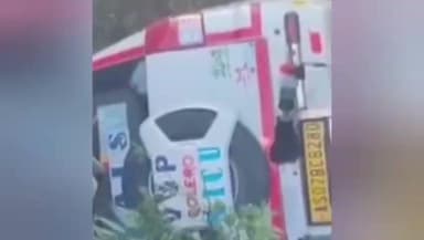 কদম: কণানদীত ভয়ংকৰ পথ দুৰ্ঘটনা,নিয়ন্ত্ৰণ হেৰুৱাই পথৰ কাষত বাগৰি পৰিল এম্বুলেঞ্চ বাহন,আঘাতপ্ৰাপ্ত হয় চালক