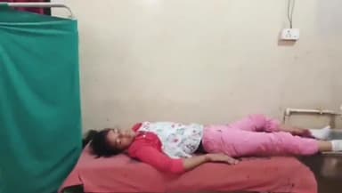 महमूदाबाद: सेमरी चौराहा पर विद्यालय जा रहे दो बच्चे बाइक की टक्कर से गंभीर रूप से घायल, कोतवाली महमूदाबाद क्षेत्र में