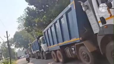 ରାସଗୋବିନ୍ଦପୁର: ନାକିଚୁଆ ଅଞ୍ଚଳରେ ଚଢାଉକରି ବେଆଇନ ମାଟିଖନନ ଓ ଚୋରାଚାଲାଣ ଅଭିଯୋଗରେ ୫ଟି ଡମ୍ଫର ଓ ହାଇୱା ସମେତ ୨ଟି ଜେସିବି ମେସିନ ଜବତ