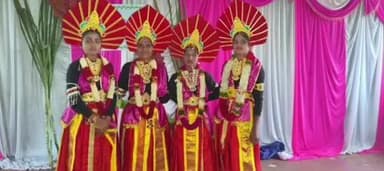 ಬಾದಾಮಿ: ಕಲಾ ಉತ್ಸವ ಸ್ಪರ್ಧೆಯಲ್ಲಿ ಚಿಕ್ಕಮುಚ್ಚಳಗುಡ್ಡ ಕಿತ್ತೂರು ರಾಣಿ ಚೆನ್ನಮ್ಮ ವಸತಿ ಶಾಲೆ ವಿದ್ಯಾರ್ಥಿಗಳು ರಾಜ್ಯಮಟ್ಟಕ್ಕೆ ಆಯ್ಕೆ