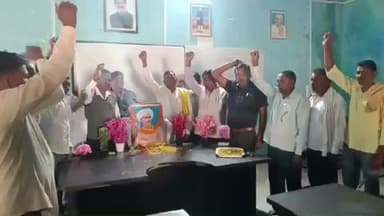 डंडई: चिनिया: डंडई में धूमधाम से बिरसा मुंडा जयंती व स्थापना दिवस समारोह मनाया गया, बिडियो ने कहा- बिरसा की विरासत हमारी पहचान है