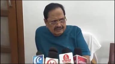 காட்பாடி: பைத்தியக்கார தனமா பேசுவதற்கு பதில் சொல்ல முடியாது காட்பாடி காந்தி நகரில் தமிழக நீர்வளத்துறை அமைச்சர் துரைமுருகன் பேட்டி