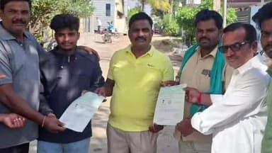 రామారెడ్డి: రెడ్డిపేట గ్రామానికి చెందిన లబ్ధిదారులకు, సీఎం రిలీఫ్ ఫండ్ చెక్కుల పంపిణీ చేసిన, మాజీ జెడ్పిటిసి సభ్యులు