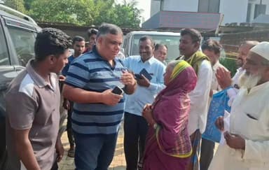 ಶಿಗ್ಗಾಂವ: ಪಟ್ಟಣದಲ್ಲಿ ಸಾರ್ವಜನಿಕರ ಅಹವಾಲು ಸ್ವೀಕರಿಸಿದ ಶಾಸಕ ಪಠಾಣ್