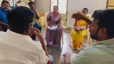 திண்டிவனம்: திண்டுவனத்தில் எஸ்.ஐ.ஆர் படிவத்தில் அப்பா அம்மா பெயரை நிரப்புவது அவசியம் என விழுப்புரம் நாடாளுமன்ற உறுப்பினர் ரவிக்குமார் ஆய்வு