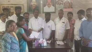 அரூர்: அரூர் தனியார் வேலைவாய்ப்பு முகாமில் தேர்வான 10 பேருக்கு முதற்கட்ட பணி நியமன ஆணை வழங்கிய அரூர் எம்எல்ஏ சம்பத்குமார்