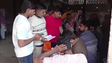 ધોળકા: ધોળકા ખાતે મતદારયાદી વિશેષ સુધારણા કાર્યક્રમ (SIR ) અંતર્ગત મતદાન મથકો પર કેમ્પ યોજાયા