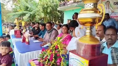 কেশপুর: নেড়াদেউলে তৃণমূল কংগ্রেসের উদ্যোগে ৮ দলীয় ফুটবল প্রতিযোগিতার আয়োজন,উপস্থিত বিধায়ক তথা প্রতিমন্ত্রী