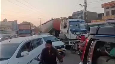 श्रीमाधोपुर: रींगस में यातायात व्यवस्था चरमराई, ट्रैफिक पुलिस की नफरी कम होने के कारण हमेशा लगता है जाम, उच्च अधिकारी नहीं दे रहे हैं