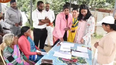 குந்தா: கீழ்குந்தா பேரூராட்சிக்கு உட்பட்ட பகுதிகளில் வாக்காளர் பட்டியல் சிறப்பு தீவிர திருத்தம் முகாம்