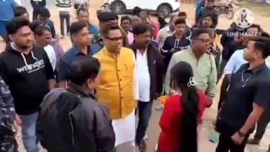 ওন্দা: সাহাপুরে সাংসদ তহবিল থেকে নবনির্মিত কমীযউনীটি হলের ফিতে কেটে শুভ উদ্বোধন করলেন বিষ্ণুপুর বিজেপি সাংসদ সৌমিত্র খাঁ