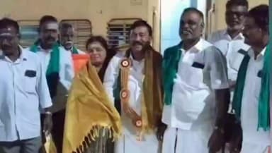 மானாமதுரை: ஆக்ஸ்போ பல்கலைக்கழக கௌரவ முனைவர் பட்டம் – மானாமதுரையில் வரவேற்பு