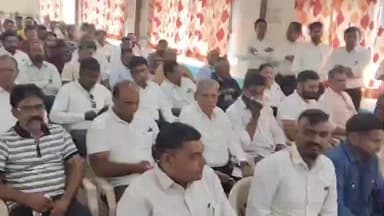 માંડવી: મચાબા હોલ ખાતે માહ્યાવંશી સમાજ દ્વારા રક્તદાન દાતાઓનું સન્માન કરવામાં આવ્યું.