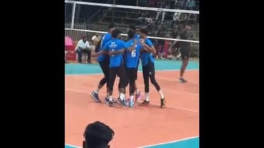 സുൽത്താൻബത്തേരി: ചുള്ളിയോട് നടക്കുന്ന സംസ്ഥാന സീനിയർ വോളിബോൾ ടൂർണമെന്റിൽ ആദ്യ ജയം പാലക്കാട് വനിതാ ടീമിന് ജയം