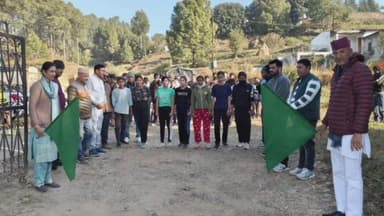 गरुड़: सरदार पटेल की 150वीं जयंती पर रन फॉर यूनिटी हाफ मैराथन का आयोजन हुआ