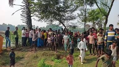 कैथपुरा में खलबली: गोरंटिया नदी में एक व्यक्ति का शव मिलने से क्षेत्र में हड़कंप
#बिहार #वायरल #post2025シ #jharkhand #प...