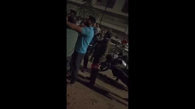 વડોદરા પૂર્વ: પૂર્વ વિસ્તારમાં MGVCL ના કર્મચારીઓ પર હુમલો, લાઈટો ગુલ થતા લોકો અકળાયા