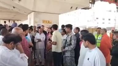 మేడ్చల్: కొంపల్లి ఫ్లైఓవర్ పనుల ఆలస్యంపై అధికారులపై సీరియస్ అయిన ఈటెల రాజేందర్