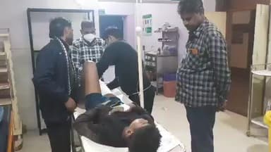 मुरैना नगर: जिगनी बिजली घर के पास बाइक और स्कूटी की टक्कर में दो युवक घायल, एक ग्वालियर रेफर