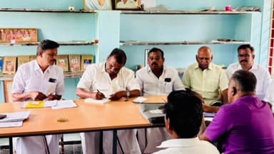 நல்லம்பள்ளி: மானிதனஹள்ளி பாளையம்புதூர் ஊராட்சியில் திமுக சார்பில் வாக்காளர் கணக்கெடுப்பு படிவம் பதிவேற்றம் பணி ஆய்வு