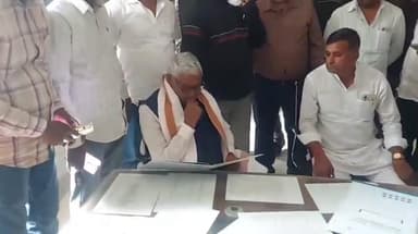 लवाण: भाजपा नेता ने राजकीय सामुदायिक स्वास्थ्य केंद्र लवाण का किया निरीक्षण, चिकित्सालय प्रभारी के न मिलने पर जताई नाराजगी