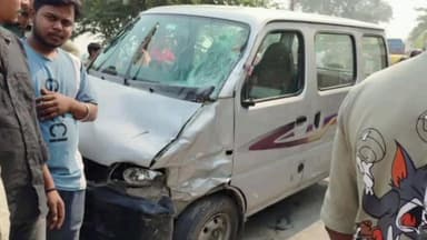 पारू: लालू छपरा मलाही मोर के पास सड़क दुर्घटना, बाइक सवार दो लोग घायल