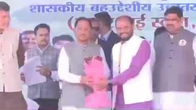 जगदलपुर: मुख्यमंत्री विष्णुदेव साय ने जगतु माहरा बस्तर हाई स्कूल के जीर्णोद्धार के लिए डेढ़ करोड़ और छात्रावास की घोषणा की