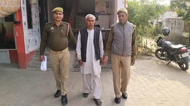 फिरोजाबाद थाना दक्षिण पुलिस ने 30 साल से फरार चल रहे वारंटी करन को किया गिरफ्तार।
#फरार #वारंटी #थाना #दक्षिण #अभियुक्त...