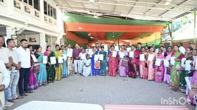 টিংখং: টিংখাঙৰ বিধায়ক কাৰ্যালয় জিলা বিজেপি সভাপতি উপস্থিতিত ৫ শৰো অধিক লোকক প্ৰদান কৰা হয় মুখ্যমন্ত্ৰী সাহায্য পূঁজিৰ চেক