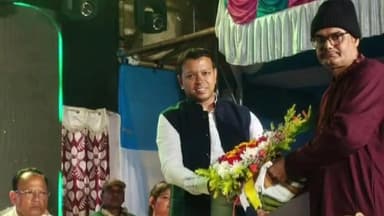 দেশপ্রাণ: দহদয়া সমবায় কৃষি উন্নয়ন সমিতির সমবায় সপ্তাহ উদযাপন অনুষ্ঠানে আজ উপস্থিত কাঁথি পৌরসভার চেয়ারম্যান সুপ্রকাশ গিরি