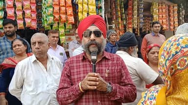 जनता कॉलोनी दो इलाकों का बॉर्डर बनी बड़ी समस्या, लोग हैं परेशान...
#problem
#problems
#colony
#people
#crowds
#faridabad...