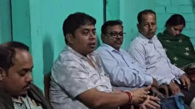 ভগবানপুর ১: মহম্মদপুর-১,২অঞ্চল তৃণমুল কংগ্রেসের BLA-2 দের নিয়ে SIR সংক্রান্ত পর্যালোচনা সভায় আজ উপস্থিত ব্লক তৃণমূল সভাপতি