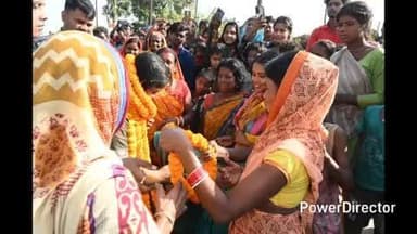 कोढ़ा: कोढ़ा: MLA निर्वाचित होने के बाद विधायक कविता देवी गेड़ाबाड़ी में लोगों से रूबरू हुईं, अन्य लोग भी रहे मौजूद