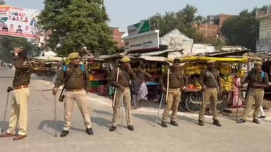 #मुबारकपुर #राम #जानकी मंदिर से #राम #दर्शन #यादव की अगुवाई में निकली 7 किलोमीटर सठियांव हनुमान मंदिर तक लंबी तिरंगा यात...