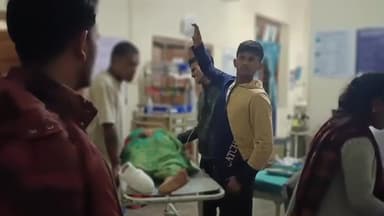 মাদারিহাট: সোমবার রাতে রামঝোরা চা বাগানে হাতির হানায় মহিলার মৃত্যু ঘিরে মঙ্গলবার ক্ষোভে ফেটে পড়লেন স্থানীয়রা