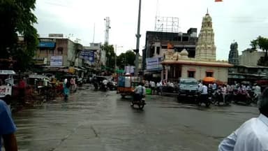 चोपडा: चोपडा येथील नगरपालिका कार्यालयासमोर मोटरसायकल चोरी, चोपडा शहर पोलिसात गुन्हा दाखल