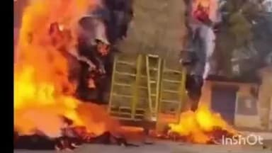 सोनीपत: सोनीपत के शहजादपुर गांव में पराली से भरी ट्रॉली में लगी आग, हाई टेंशन तार से टकराने से हुआ हादसा